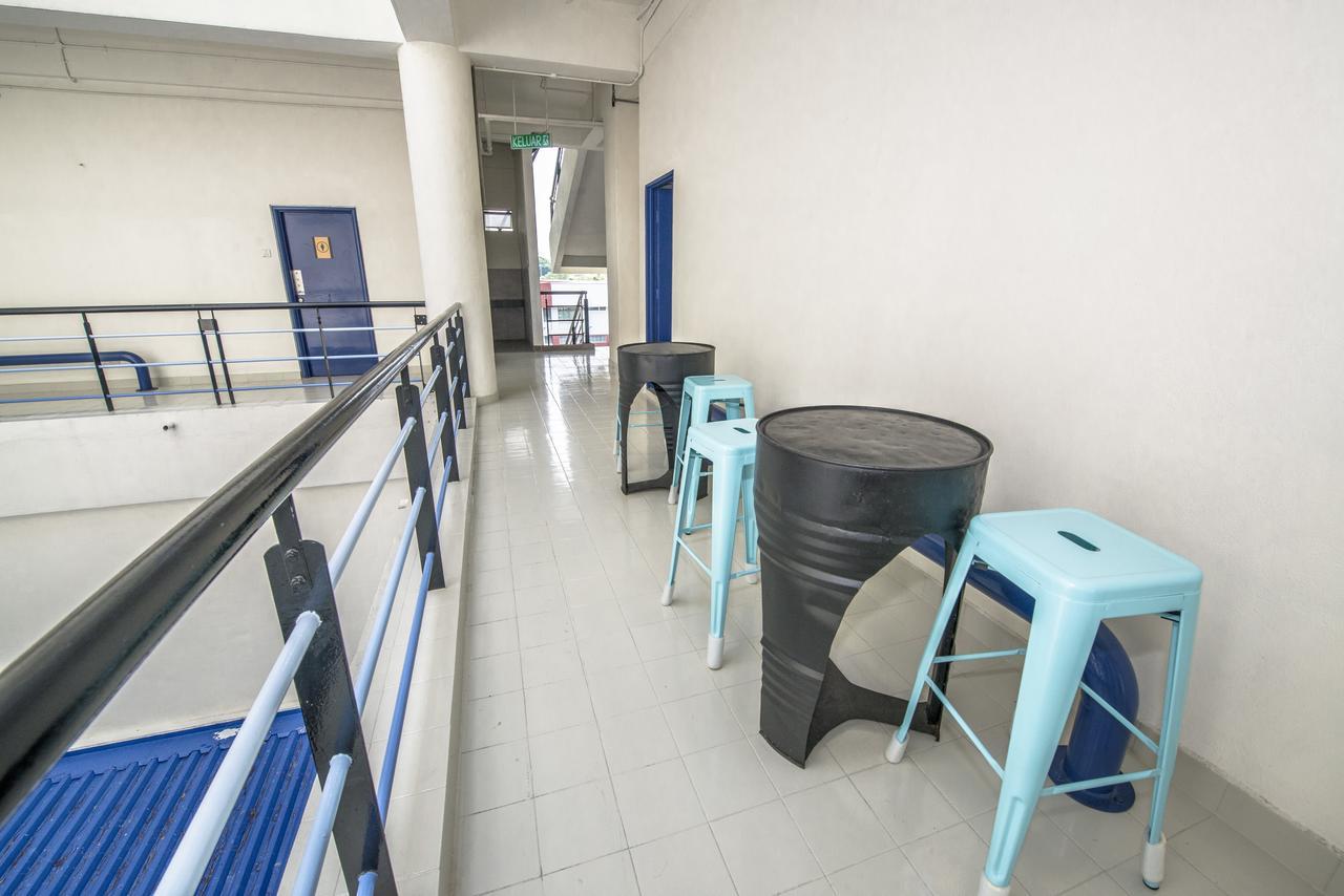 Im4U Hostel, Dek@T Puchong Exterior photo